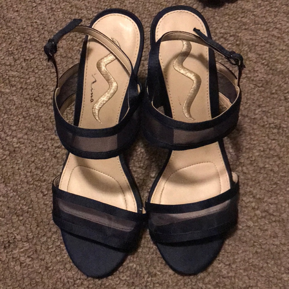Nina/ navy blue dress shoes size 8M